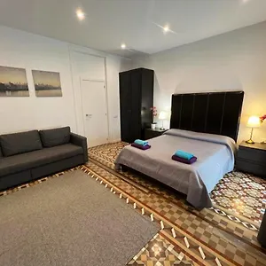 Rooms On Balmes Барселона