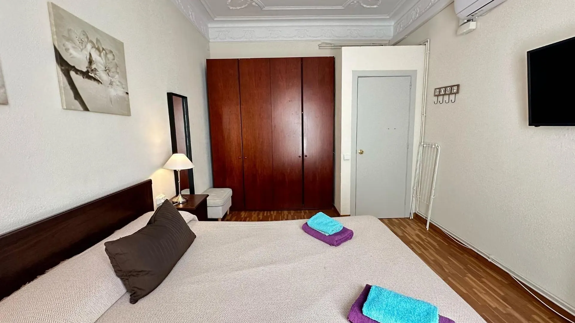Rooms Aribau Barcelona 0*,  Spain